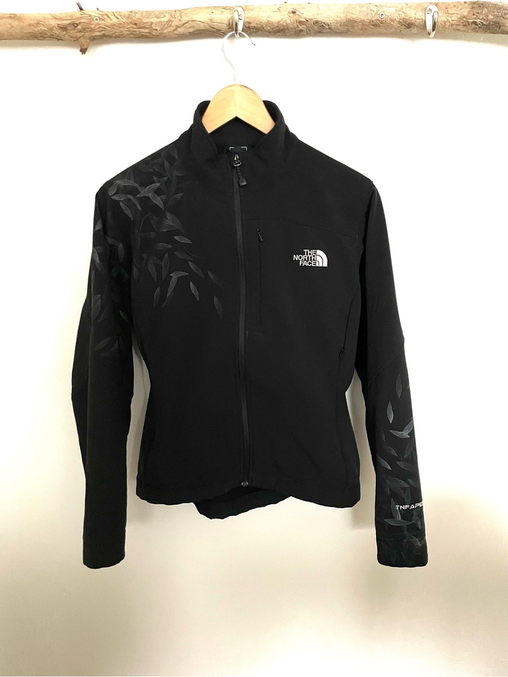 The North Face Apex soft-shell jacket Medium Women